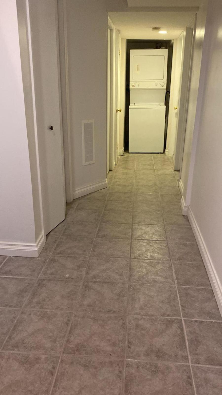 Square One Mississauga Suite- Attached Bathroom, Walking Transit & Plaza Екстериор снимка